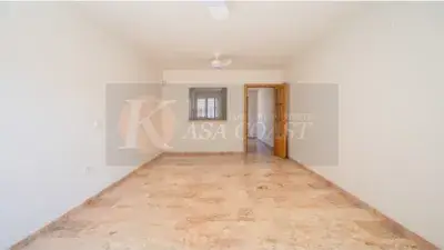 Piso en venta en Fuengirola Centro con plaza de parking