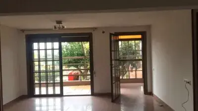 Piso en Alquiler El Papiol Jardin Aparcamiento Vistas al Bosque