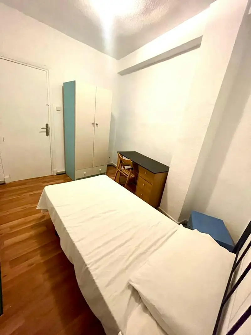 Habitacion Alquiler Cartagena Espa	
	
 a