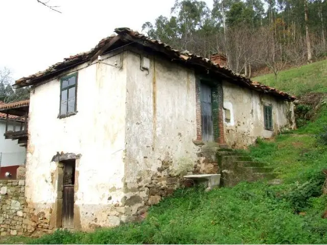 Chalet en Venta en Cudillero Asturias Casa de Piedra