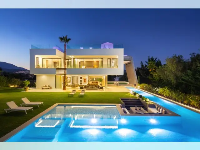 Villa Lujosa 5 Dormitorios Nueva Andalucía