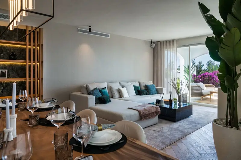 Chalet en venta en Marbella: Lujo y comodidad en la Milla de Oro