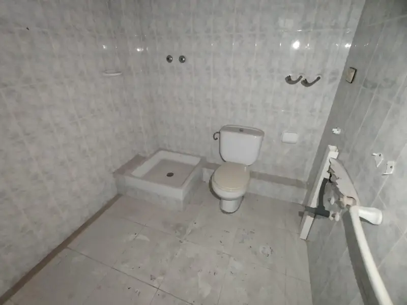 Local Comercial en Venta El Vendrell 236m2 Dos Plantas