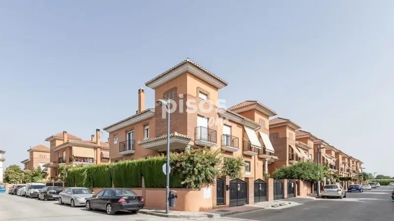 Chalet Pareado Lujo Piscina Jardin Licencia Turistica