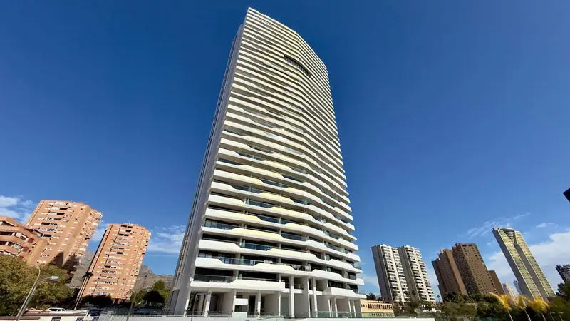 Apartamento en alquiler en Benidorm, Alicante