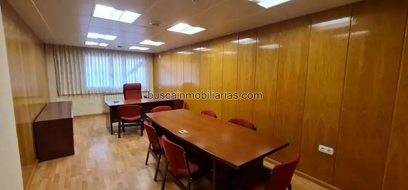 Oficina en venta en Soria 272m2