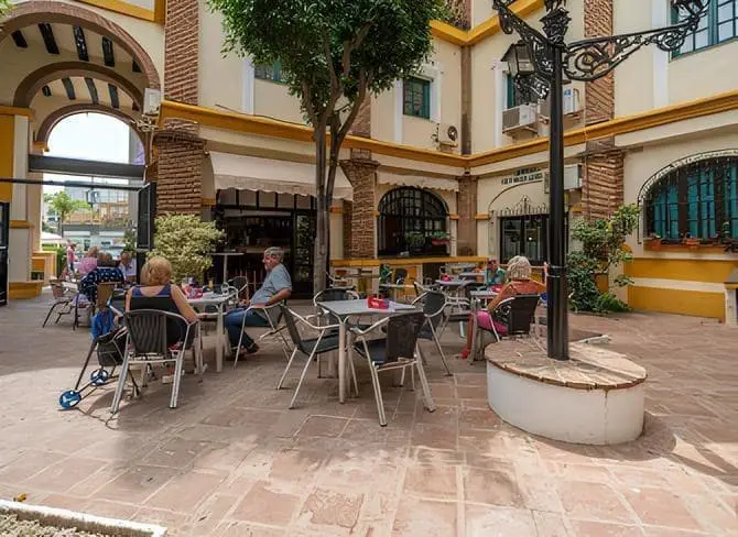 Local Comercial en alquiler en Fuengirola, Málaga