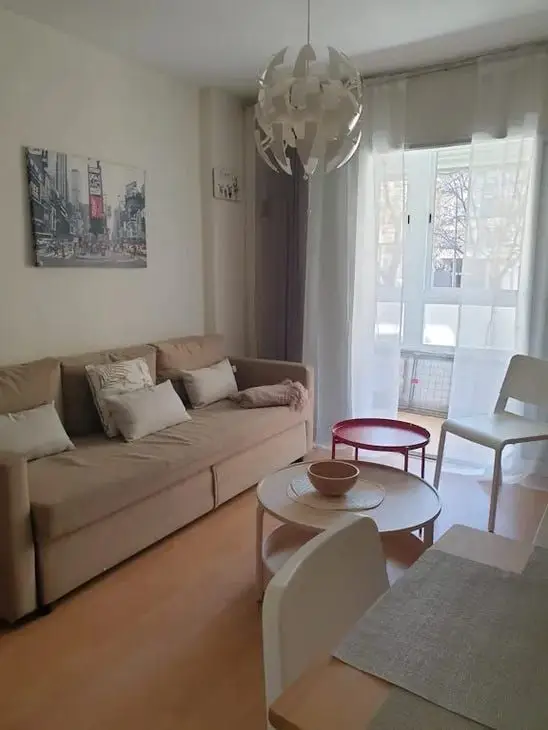 Apartamento en Alquiler Madrid 2 Dormitorios 1 Ba
edo