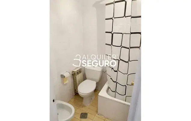 Alquiler Apartamento 2 Dormitorios 73m² Casalarreina