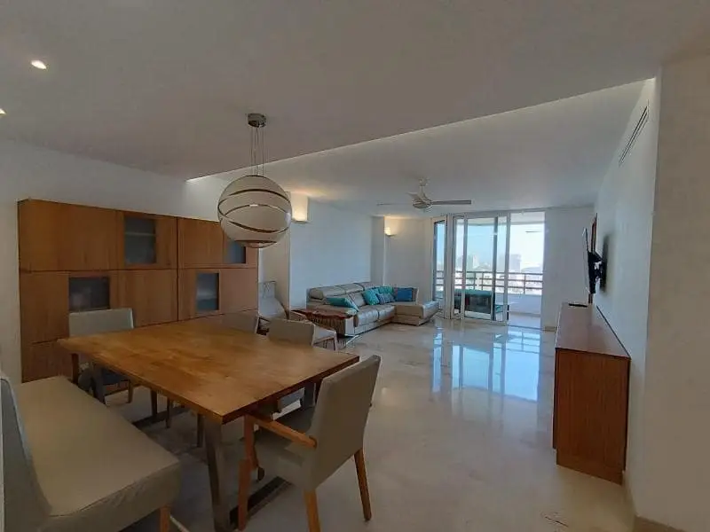 Apartamento en Portixol con Vistas al Mar 4 Dormitorios