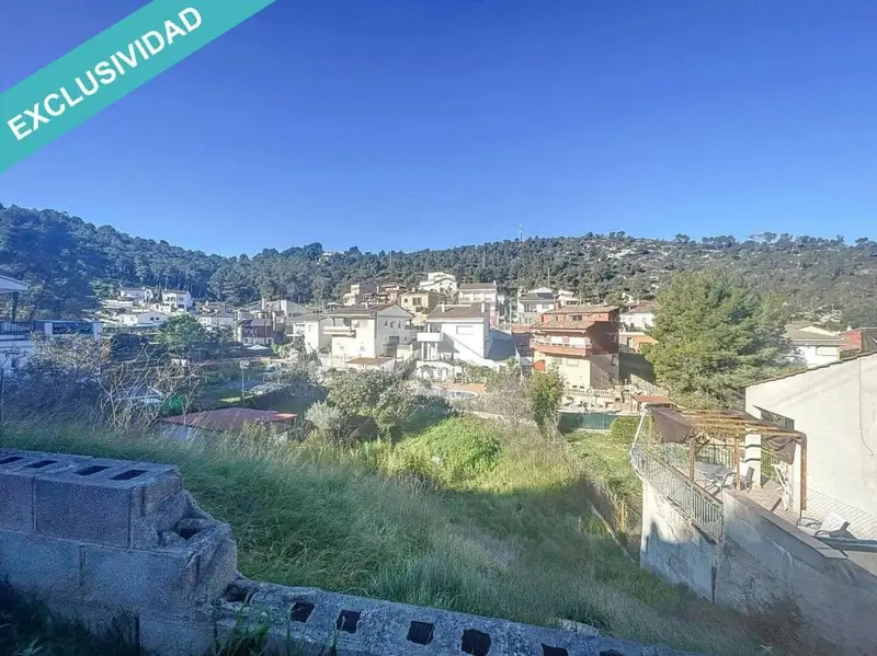 Solar/Parcela en venta en Canyelles, Barcelona