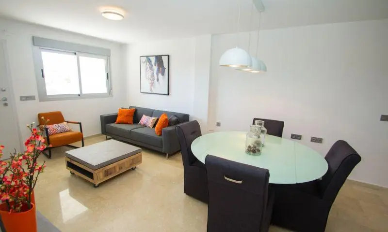 Apartamento en Costa Blanca 2 Dormitorios Cerca de Golf y Playa