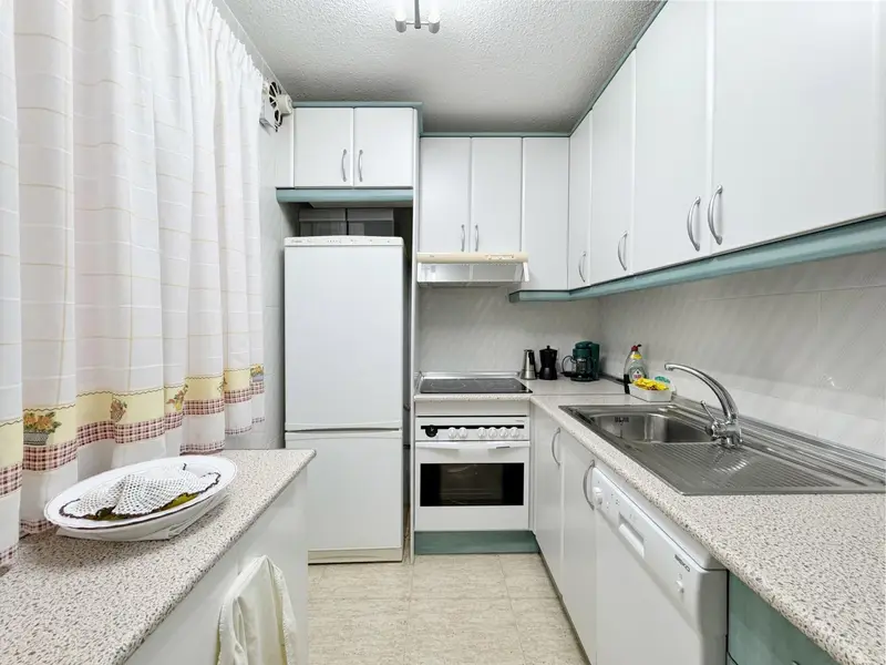 Apartamento en Playa Punta Prima 2 dormitorios 2 baños 95m2 Parking Incluido