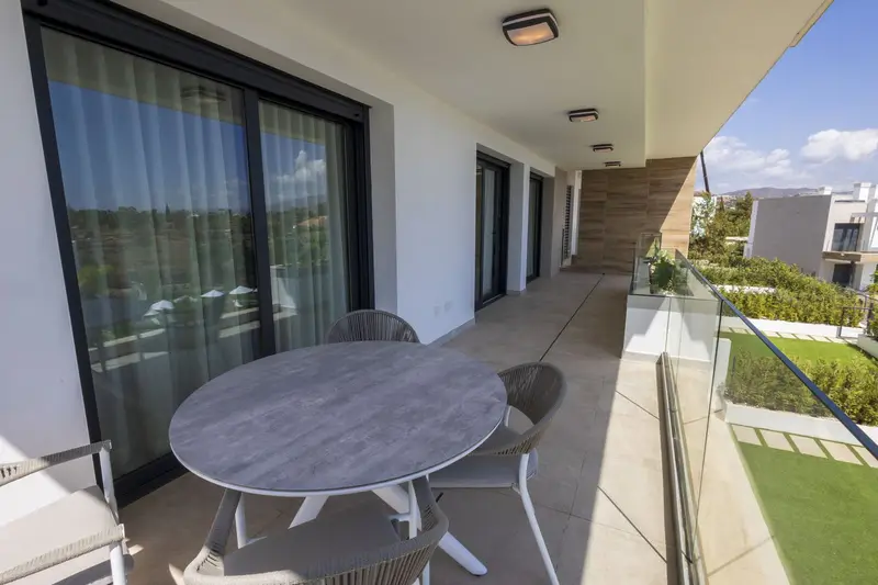 Apartamento de Lujo en Atalaya 3 Dormitorios 2 Baños