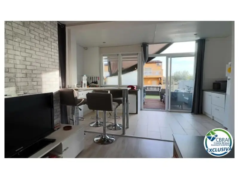 Venta Piso con terraza en Albons - Ref 175651