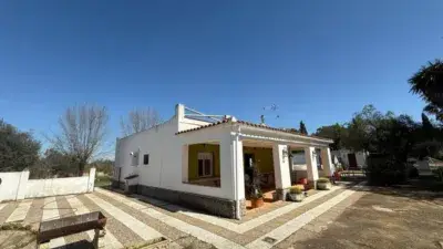 Casa Rustica en Venta Utrera 2 Dormitorios Piscina Jacuzzi