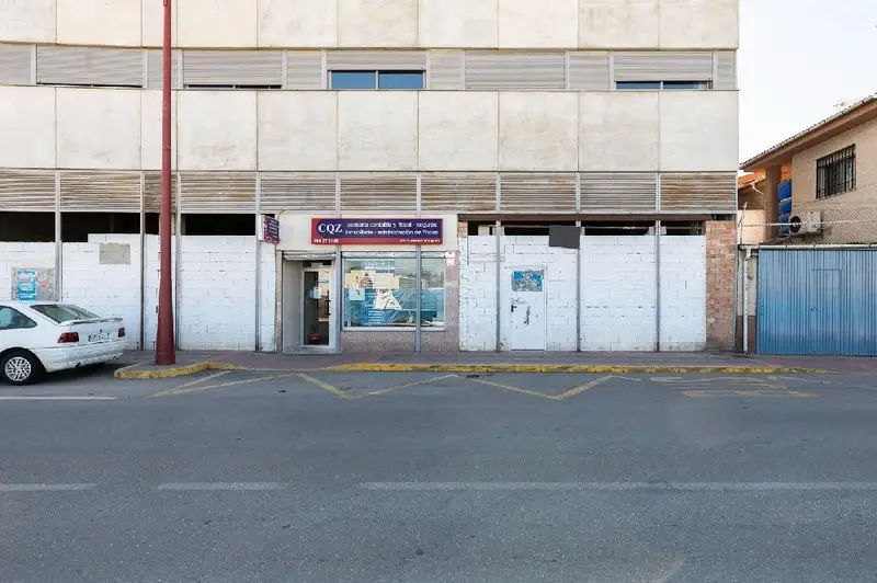Venta Local Comercial Lujoso Armilla 194m2