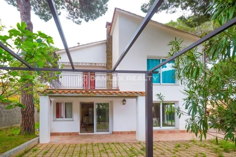 Chalet 5 Dormitorios Playa Aro Renovado 2016 Jardin Barbacoa