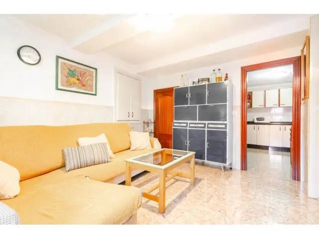 Casa con Cuadra y Vistas en Siones Oviedo
