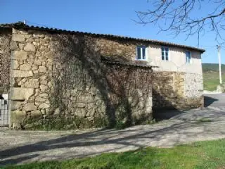 Casa Rural con Finca en Pantón Lugo
