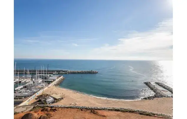 Alquiler Apartamento 3 Dormitorios Badalona Vistas al Mar