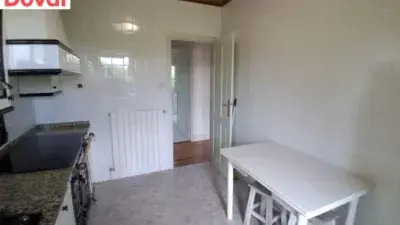 Casa en alquiler Paramos amueblada con jardin y garaje