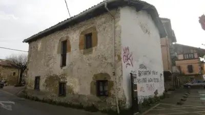 Casa en Abadiño para Reformar 3 Plantas