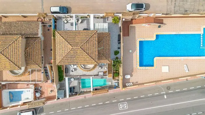 Villa en Venta Los Altos Torrevieja 5 Dormitorios Piscina Privada