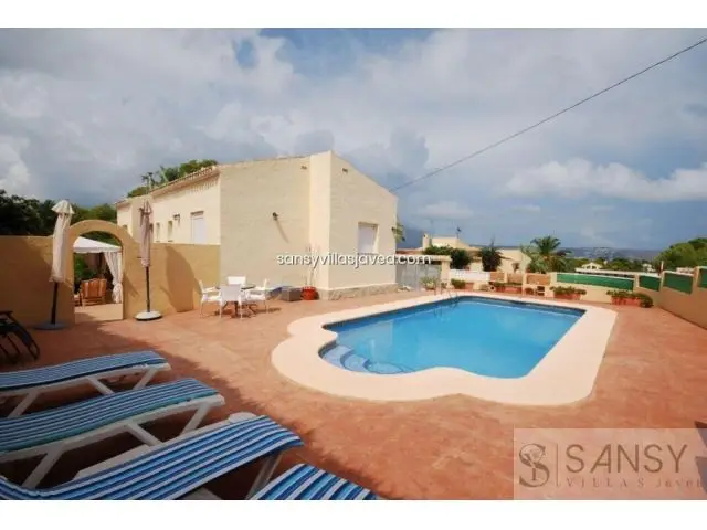 Chalet en Alquiler Javea Octubre 2025 Abril 2026