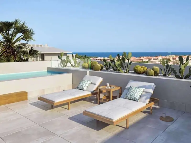 Venta de piso con piscina en Centro Javea