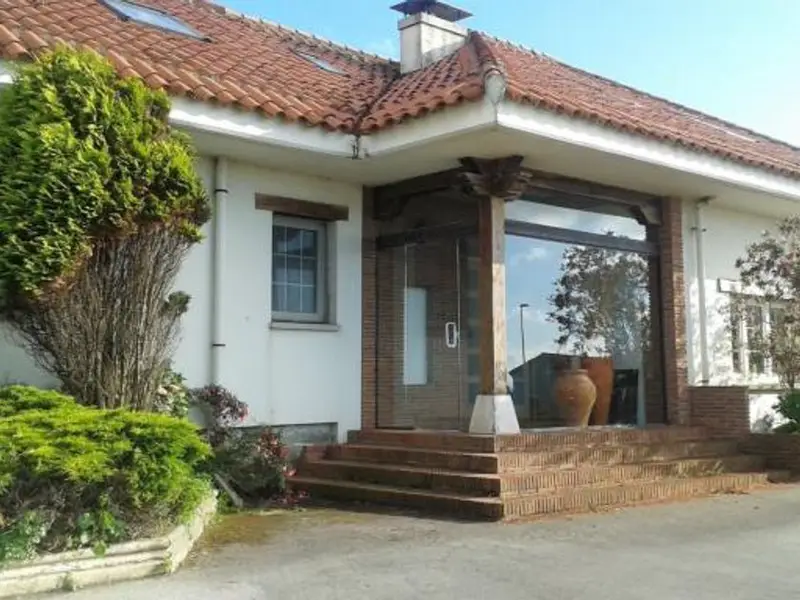 venta Chalet en Nordeste, Santander (50871539642.518204)- Globaliza