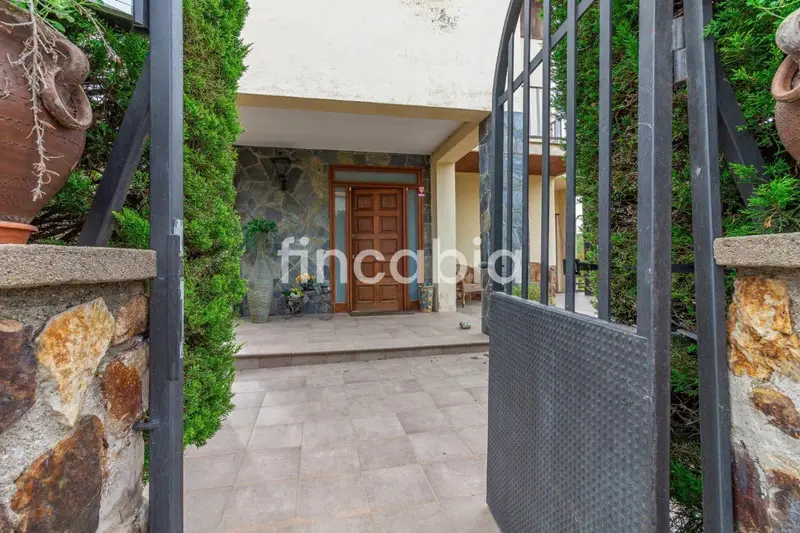 Chalet en Venta Sant Hilari Sacalm Girona 252m2 Jardin Barbacoa