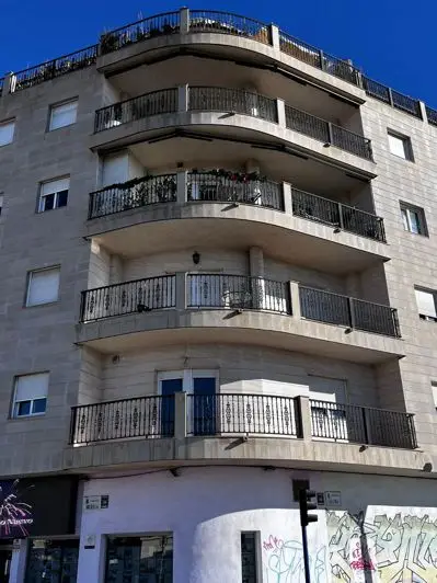 Apartamento 3 Dormitorios En Venta Cerca De La Playa