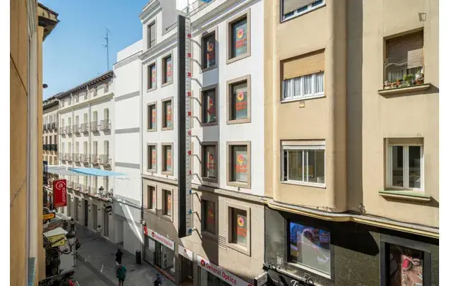 Alquiler Apartamento 16 Dormitorios Madrid