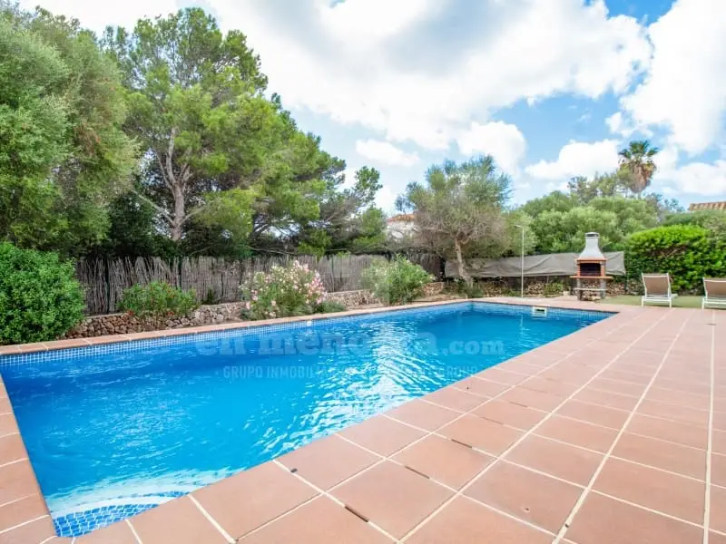 Chalet en Binibeca Nou con Piscina y Jardin Cerca de la Playa