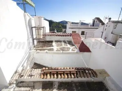 Casa Tradicional en Cómpeta con Vistas