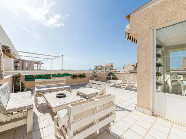 Apartamento 3 Dormitorios Garrucha Vistas al Mar Piscina Garaje