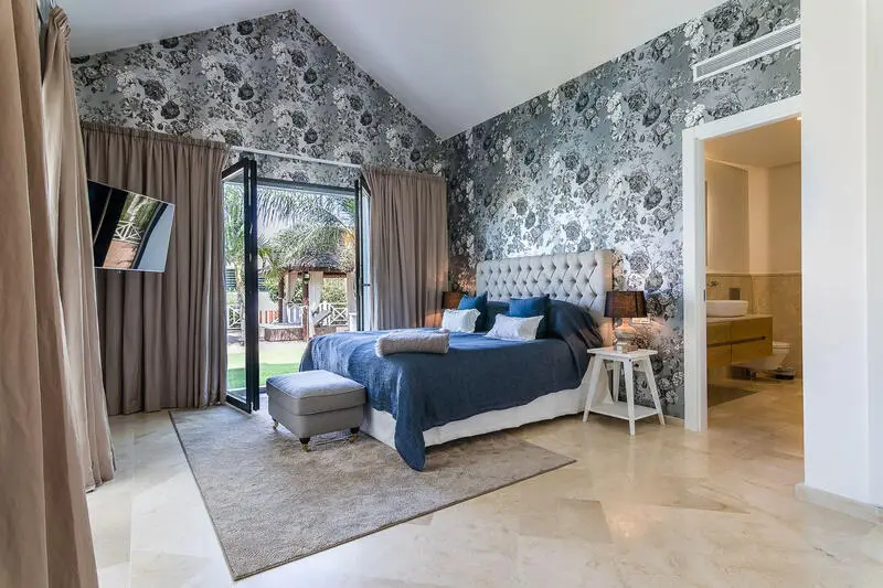 Villa de Lujo 4 Dormitorios Nueva Andalucía