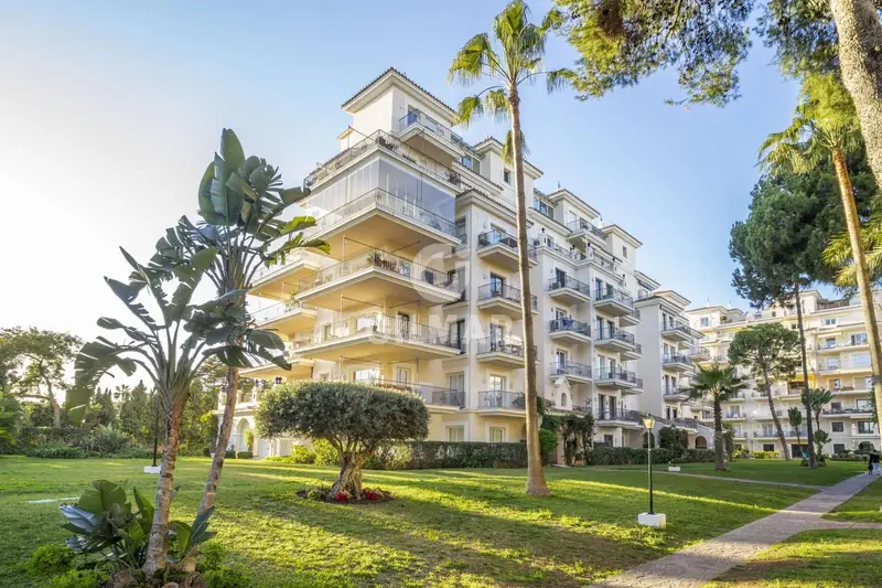 Piso en venta en Nueva Andalucia, Marbella, Málaga