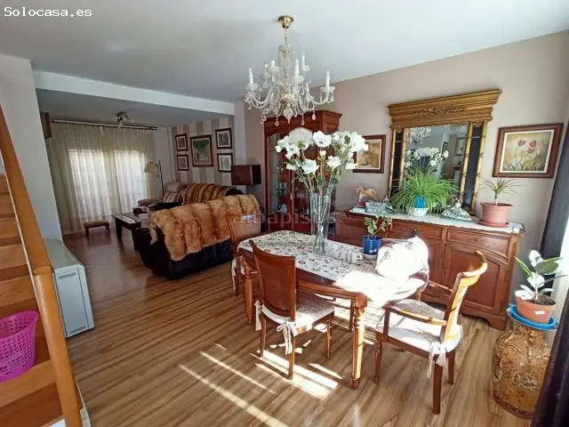 Casa Unifamiliar 4 Habitaciones Albacete