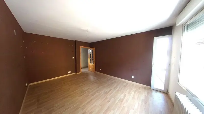 Casa 4 habitaciones Ponferrada 460m2 Reforma
