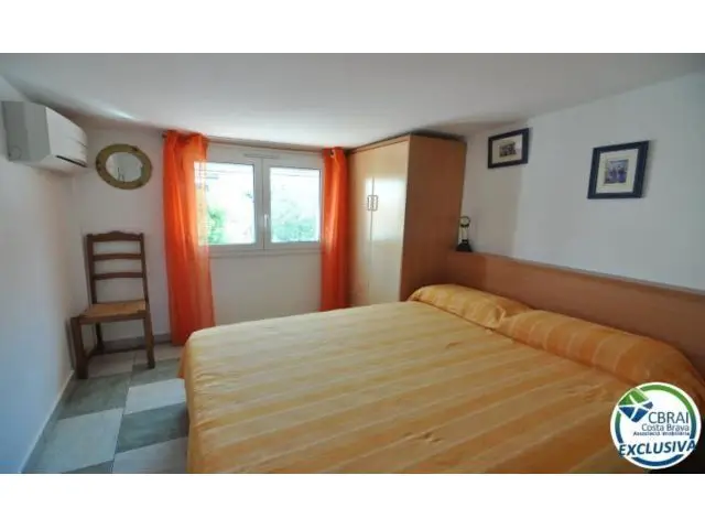 Chalet en Venta Roses Girona Cerca de la Playa 2 Dormitorios