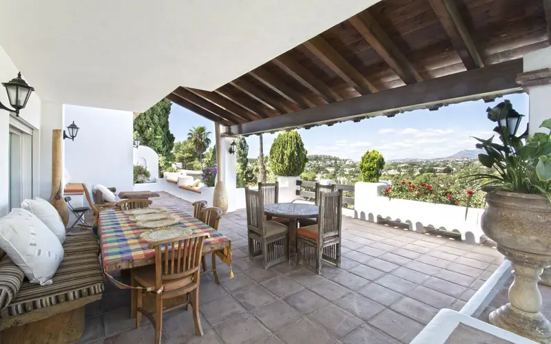 Casa Villa de Lujo en Nueva Andalucía 5 Dormitorios Vistas Panorámicas