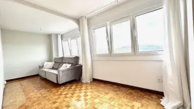Piso Reformado Arteixo Luminoso Soleado 2 Dormitorios Balcon Trastero