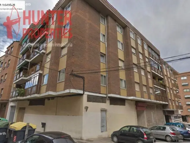 Local Comercial en Avenida Burgo de Osma