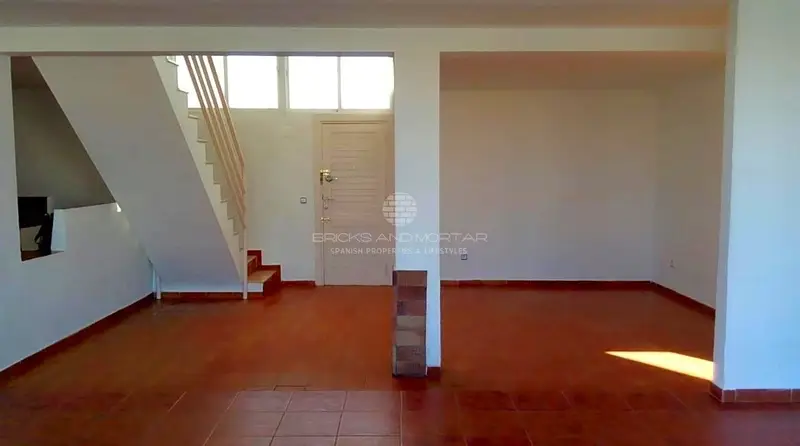 Dúplex en Venta Alcasser 200m2 5 Habitaciones Garaje Terraza