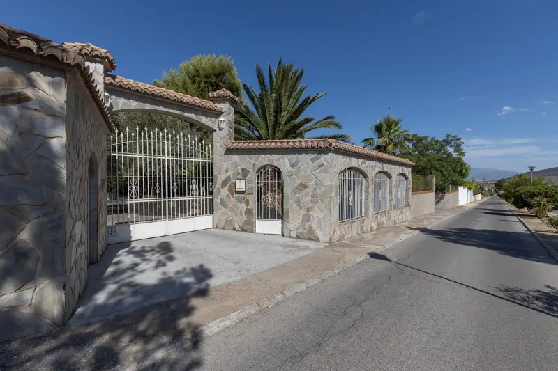 Villa de Lujo en Venta 7 Dormitorios Piscina Climatizada