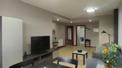Piso en alquiler en Calle Josefina Arguelles, 11