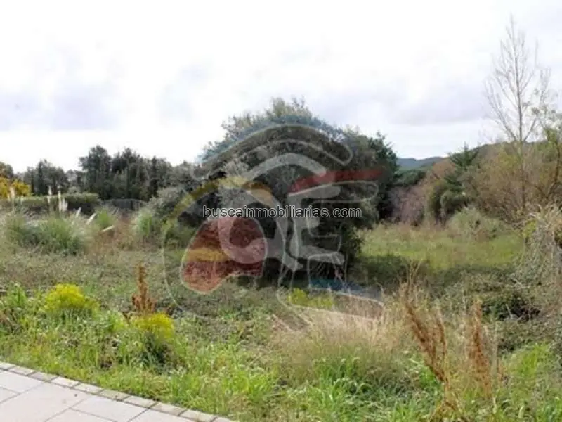 Parcela en Venta Calonge 850m2  Casa con Garaje y Piscina