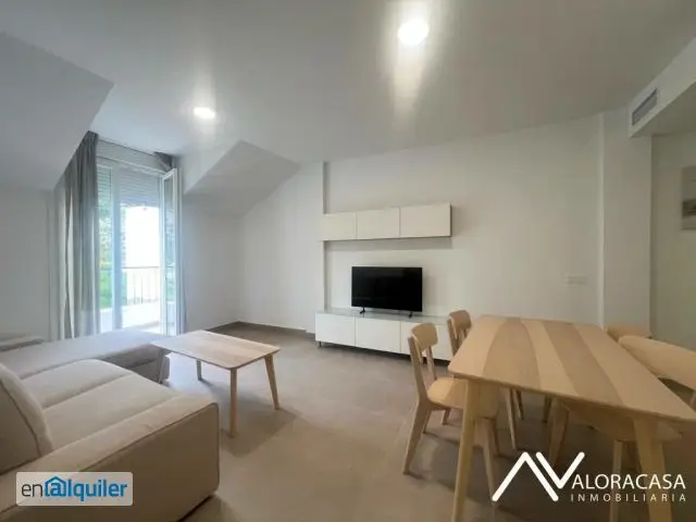 Alquiler Atico Cartama 3 habitaciones 1 bano terraza trastero